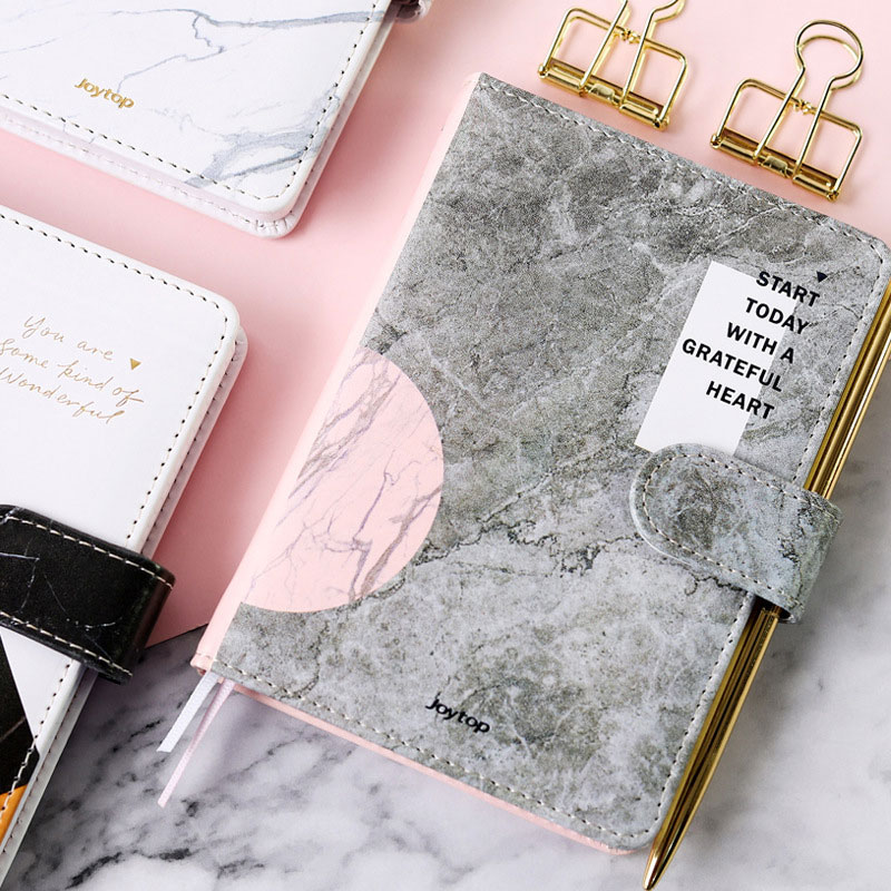 چرا نوت بوک های کاغذی سنگی در سال 2024 میزها را می گیرند؟